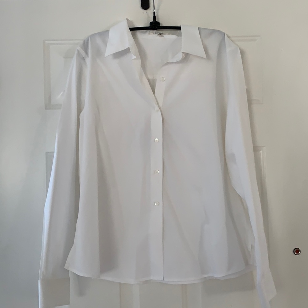 TravelSmith 100% cotton button down blouse